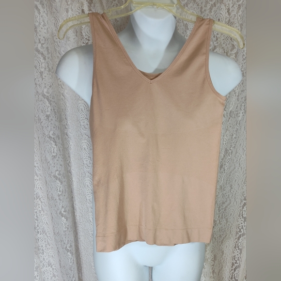 Radiant Light body smoother Tank Beige NWT SIZE M - Picture 1 of 4